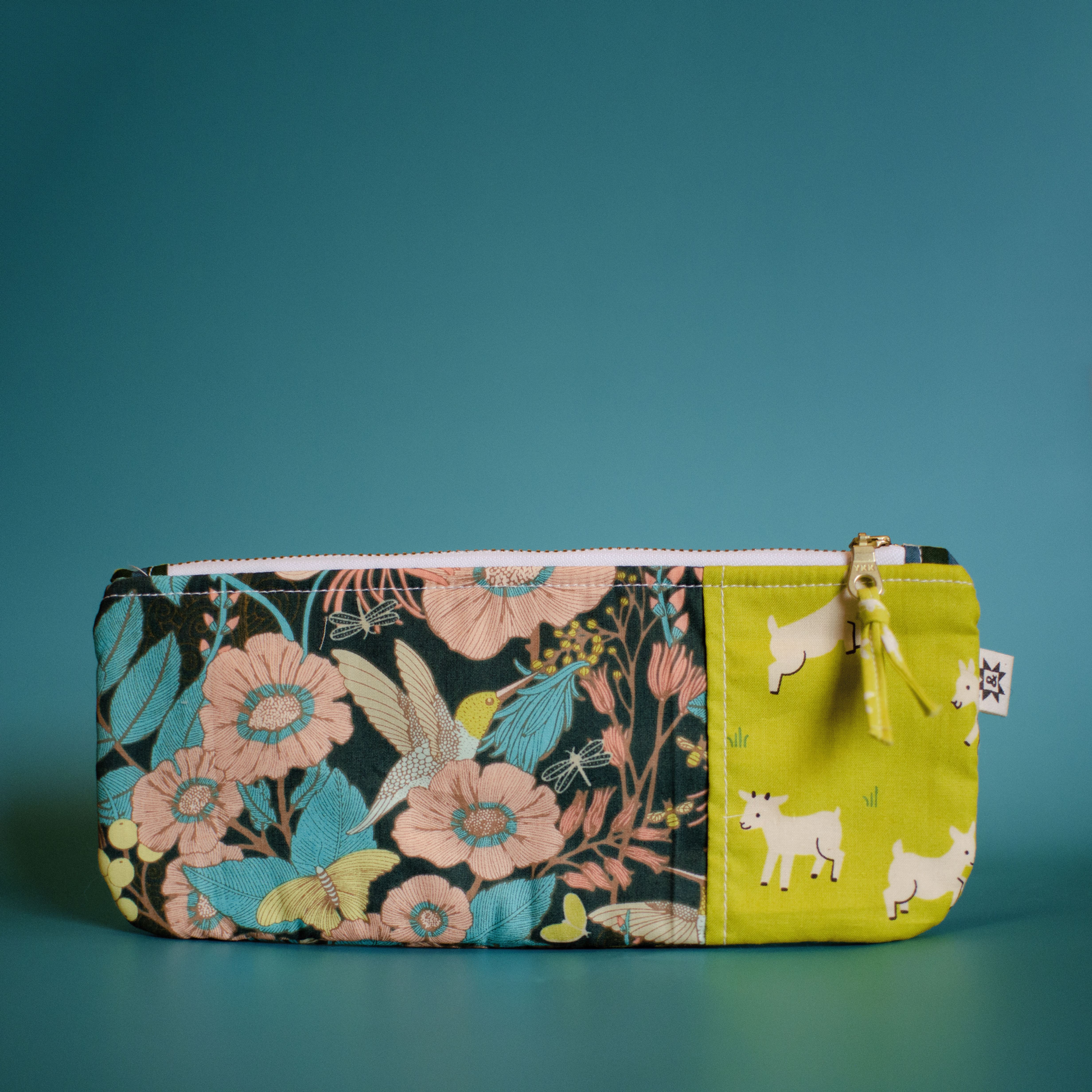 Large Zipper Pouch - Flowerbed