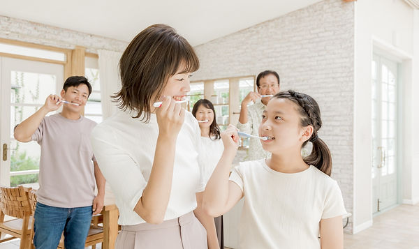 家族で歯磨き