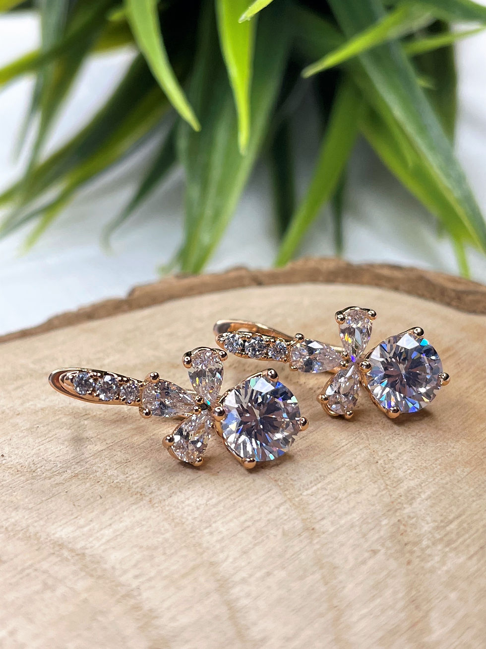 Küçük resim: Xuping Pırlanta Taşlı Küpe