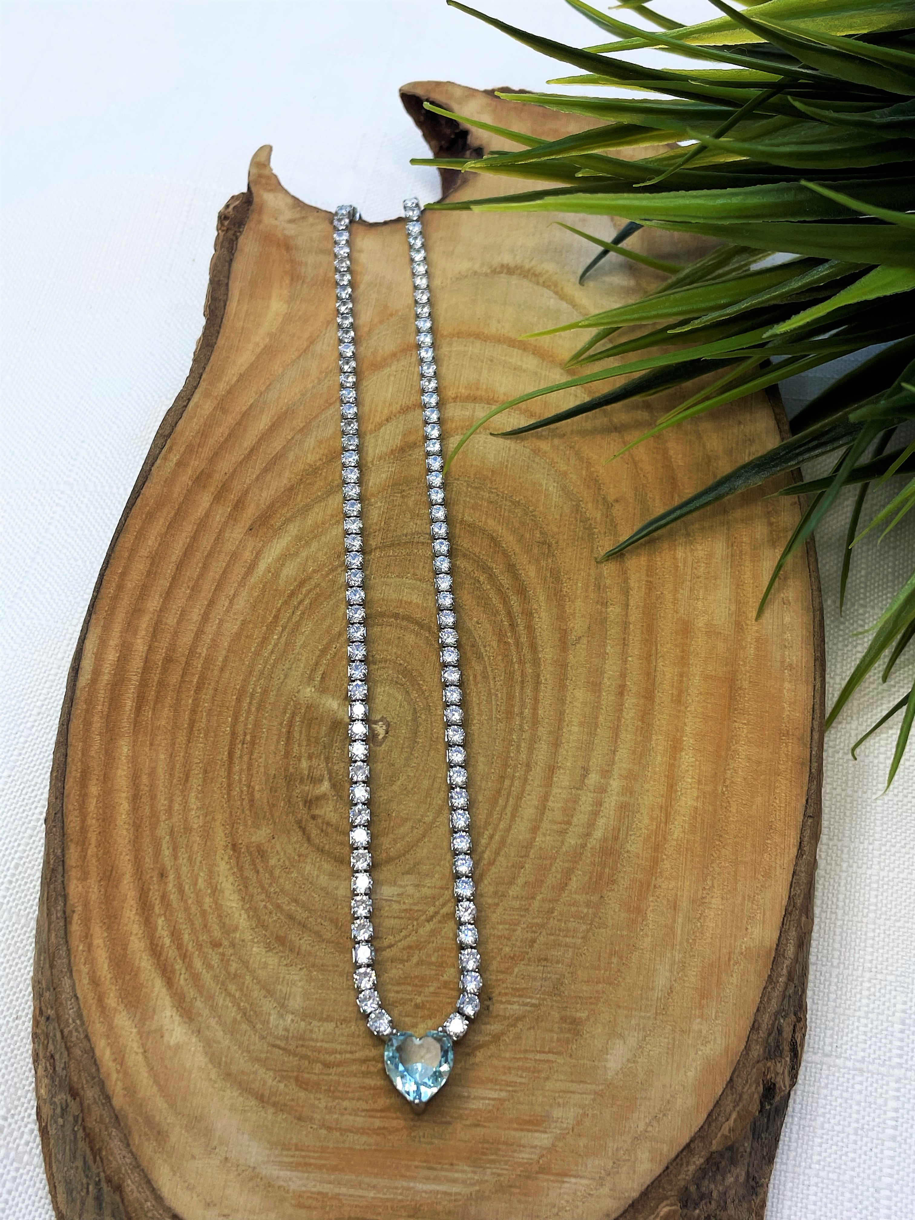 Mavi Kalp Taşlı Suyolu Kolye