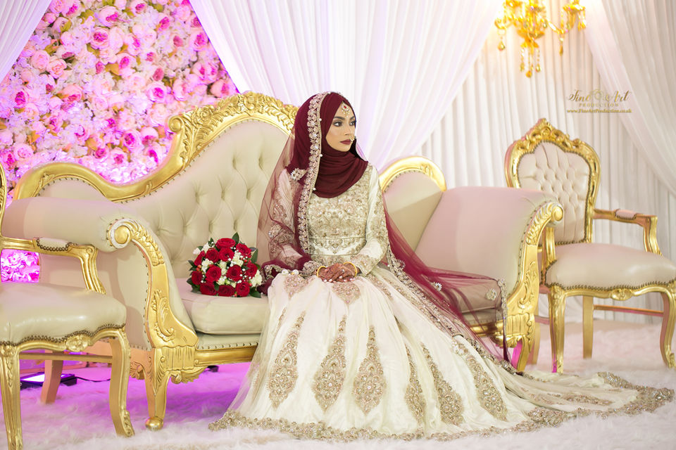 Hire Photographer in Slough