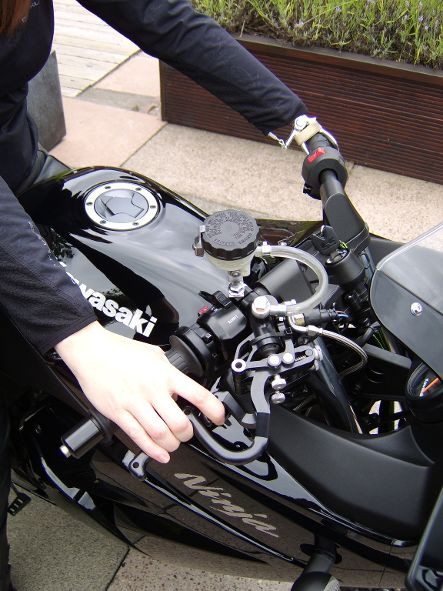 Dual Hand Brakes Or Brake Auto Clutch | Disabled Bikers