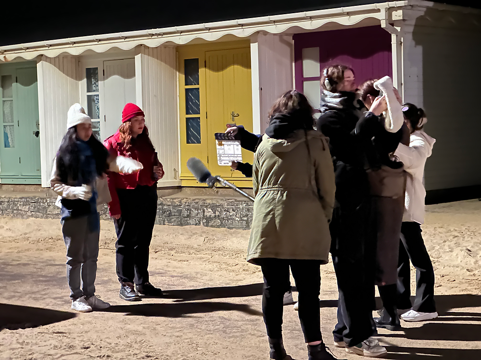 Behind the scenes 02