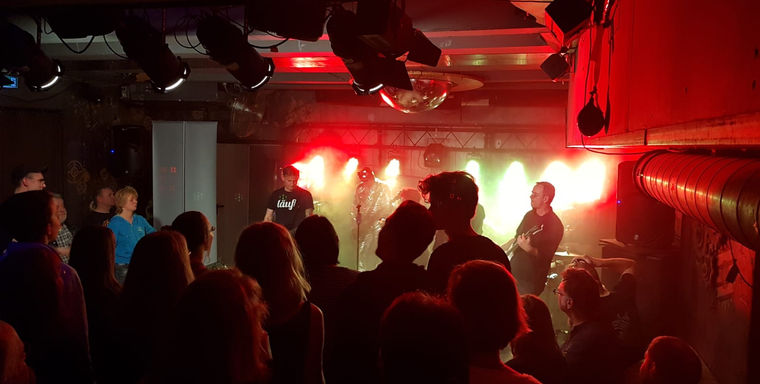 Konzert bei einer Geburtstagsfeier