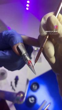 Thumbnail: Pure Diamond Magnetic Silver 