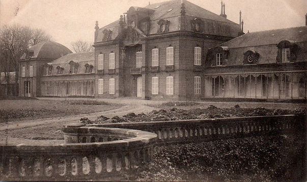 FACADE AVANT CHATEAU 1900 - 1291Ko.jpg