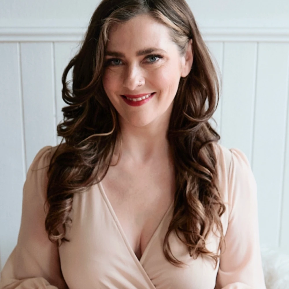 Writer: Sharlean Windus