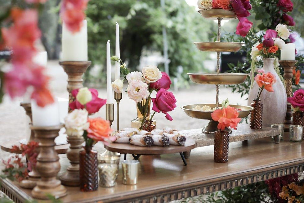 Laurel Table