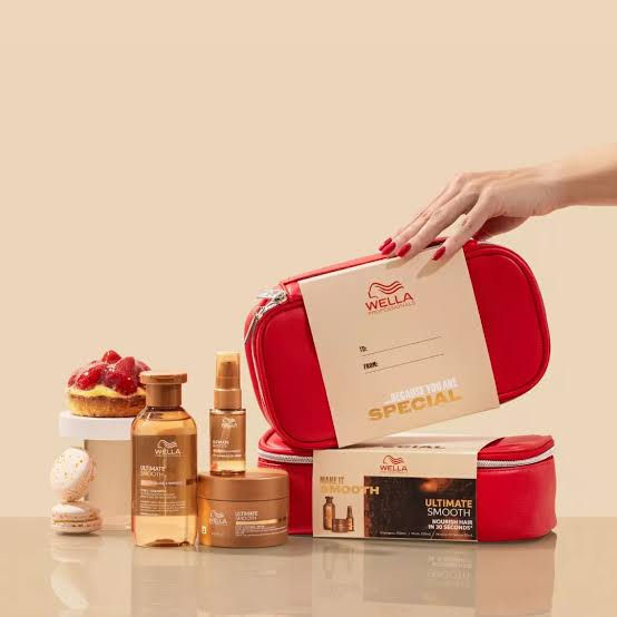 WellaUltimate Smooth Trio + Bag