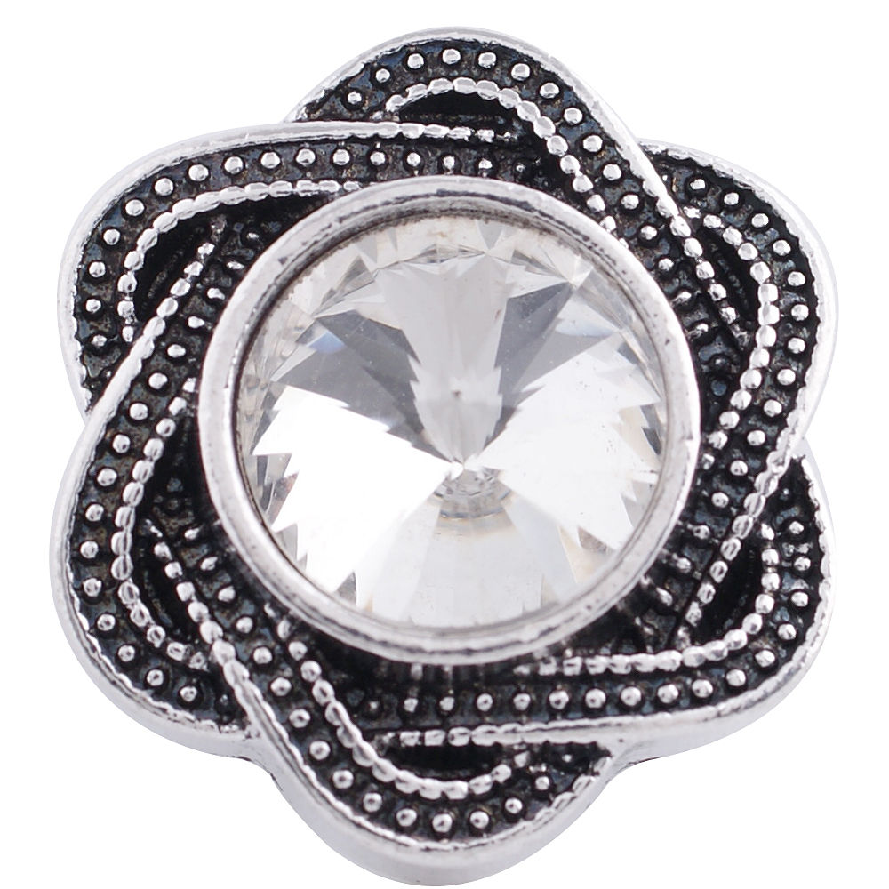 18mm/20mm Clear Center Stone Surrounded by 2 Woven Triangles Snap (1820-6237-CO)