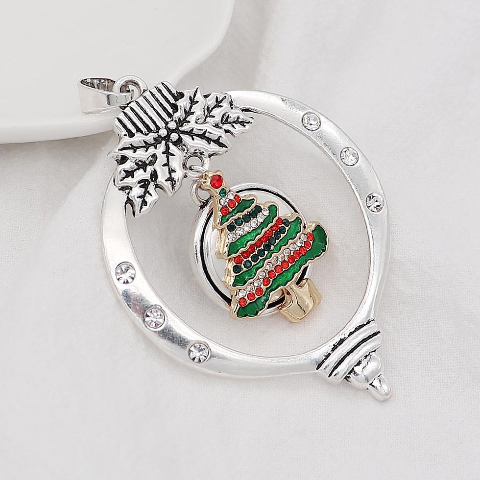 Thumbnail: 18mm/20mm Christmas Tree w/ Rhinestones on Gold Snap (1820-8034-E10)
