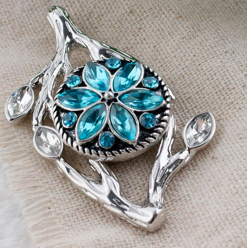 Thumbnail: 18mm/20mm  Flower w/Turquoise Rhinestones Snap (1820-7478-E1)