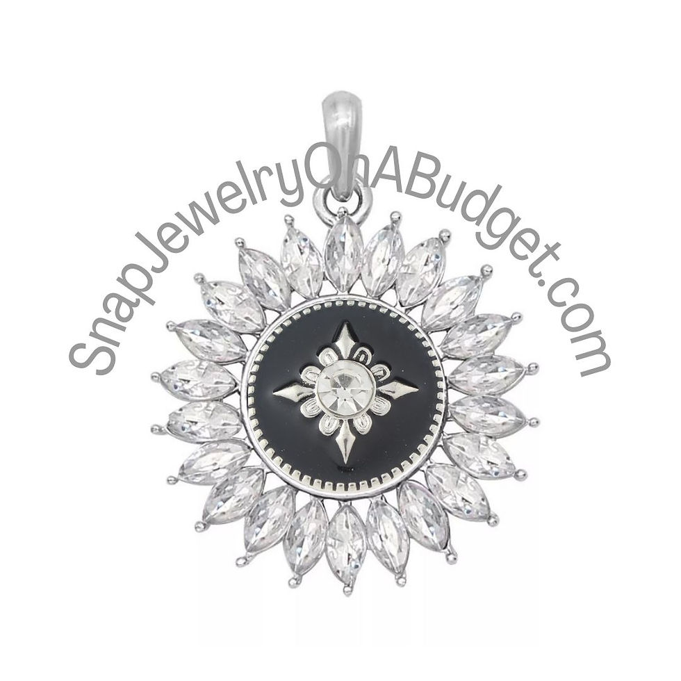 Thumbnail: 18mm/20mm Crystal Star w/Black Background Snap (1820-4647-E1)