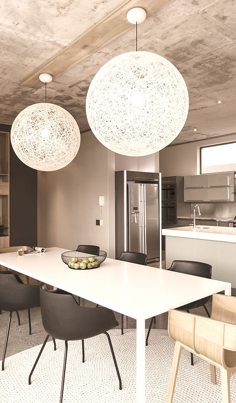 Modern Kitchen_edited.jpg