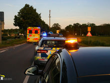 POL-KA: Bad-Schönborn: K3575 Rollerfahrer nach Frontalzusammenstoß mit PKW lebensgefährlich verletzt.