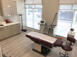 Aura & Thermi Exam Room