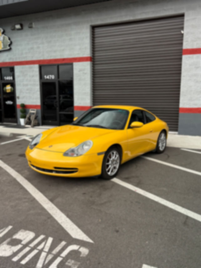2001 Porsche 911 Carrera 4