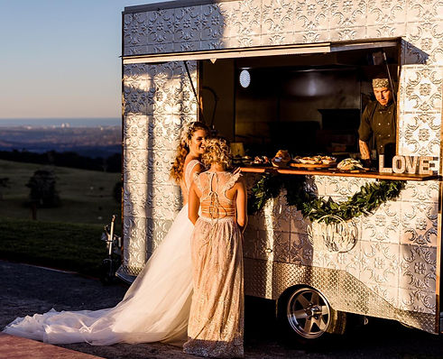 123295987_2779577225696346_7019206620538366242_n (1)_edited.jpg