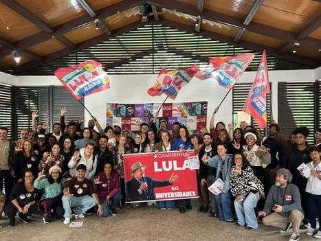 Aconteceu na ADUR a assinatura do Manifesto Professoras e professores da UFRRJ com Lula