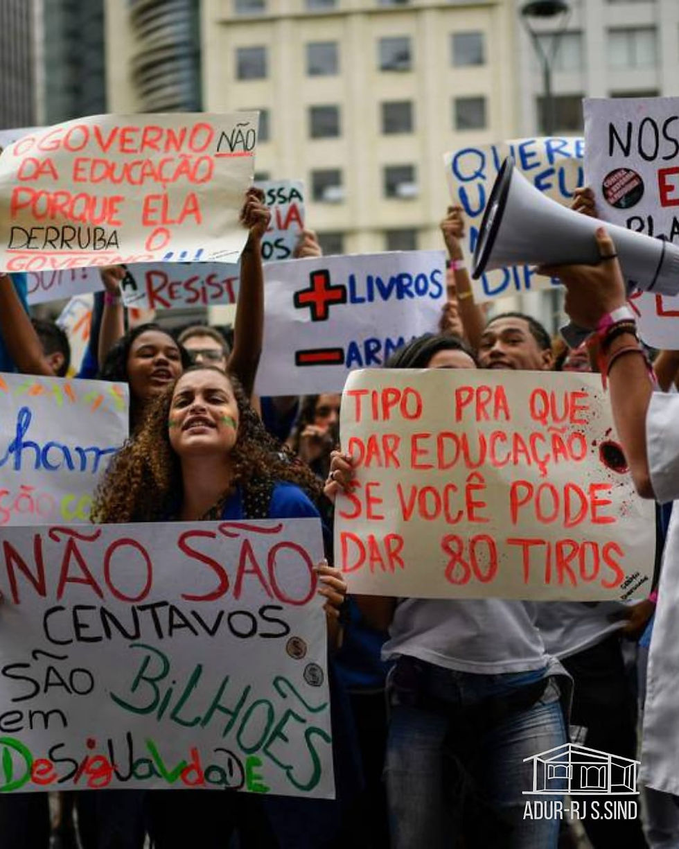 Ao extinguir a Secretaria de Ciência e Tecnologia, Governo do Rio rebaixa a ciência e compromete o futuro do estado