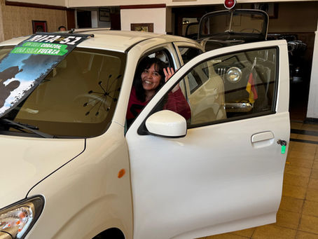 De San Felipe es la ganadora del auto 0 kilómetro de la Rifa Anual Bomberos Valparaíso: entrega de premios se realizó en plaza Sotomayor