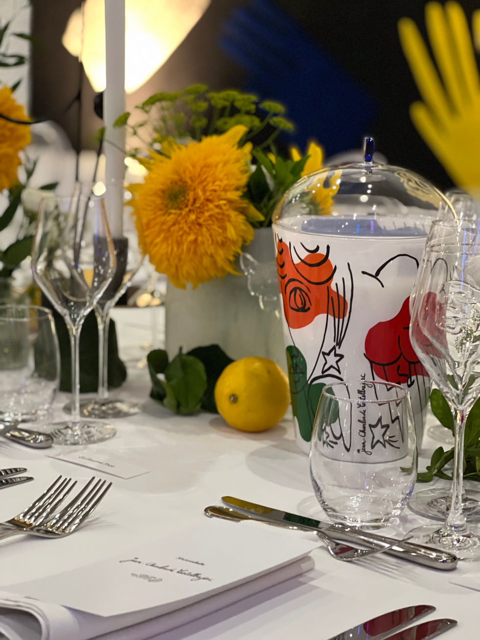 Dîner organisé par le traiteur du marais pour Jean-Charles de Castelbajac en collaboration avec Leblon Delienne et maison Dada IMG06