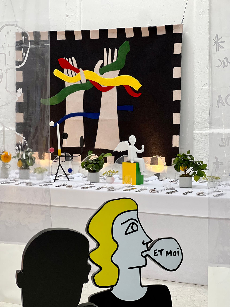 Dîner organisé par le traiteur du marais pour Jean-Charles de Castelbajac en collaboration avec Leblon Delienne et maison Dada IMG03