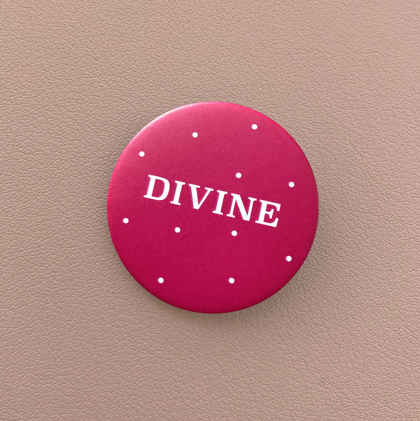 Badge Divine Petits Pois