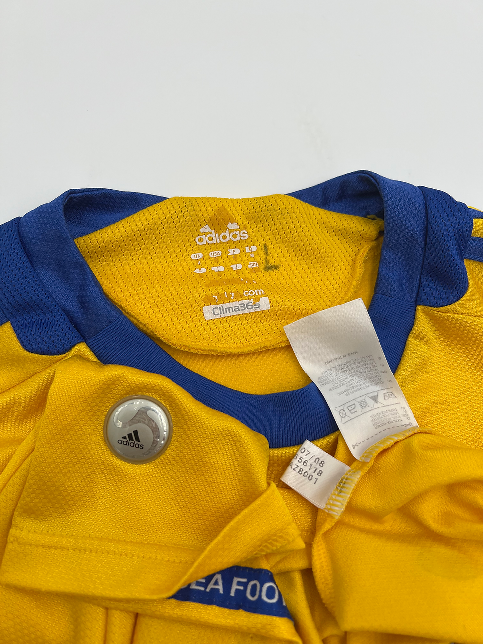Thumbnail: Chelsea FC 2008/2009 Third Lampard #8 Soccer Jersey (M) Tags Close Up View