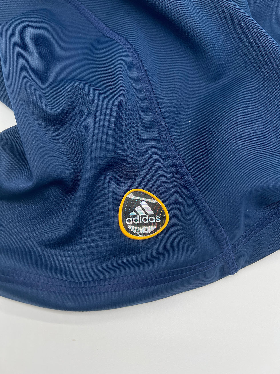 Thumbnail: Iniesta spain 2010 away jersey xl Close Up View