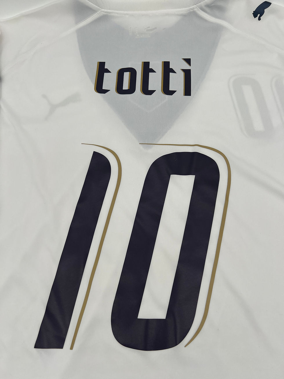 Thumbnail: totti italy 2006 away jersey  Back Close Up View
