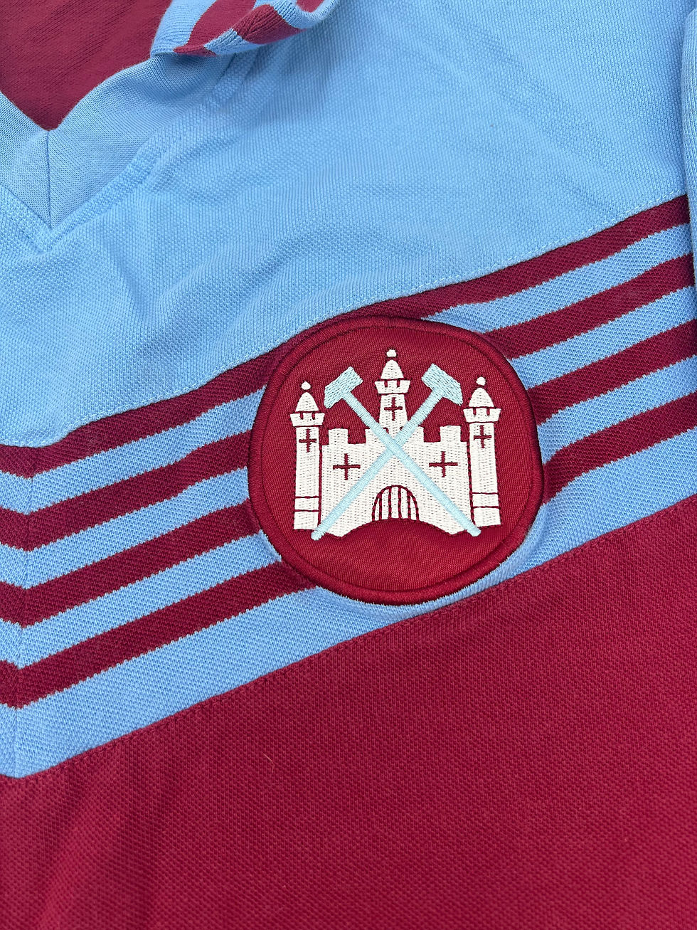Thumbnail: west ham 1976 home jersey logo view