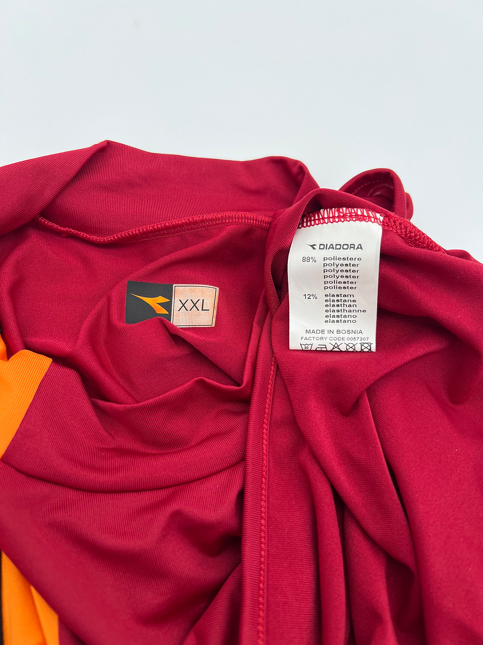 Thumbnail: Totti Roma 2005 Home Long Sleeve Jersey XXL Tags Close Up View