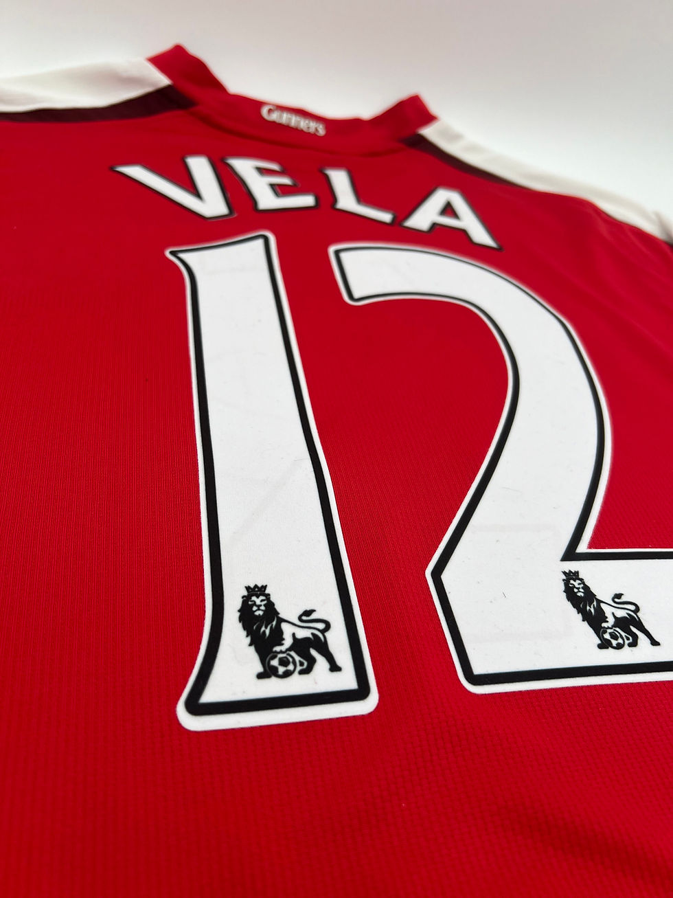 Thumbnail: Arsenal FC 2008/2009 Home Vela #12 Soccer Jersey (M)