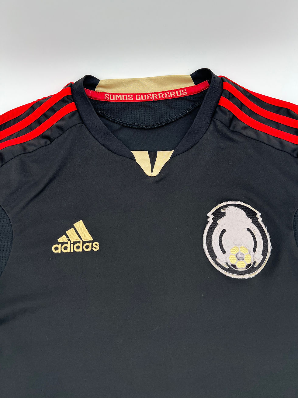 Thumbnail: Mexico 2011 Away Jersey M Front Close Up View