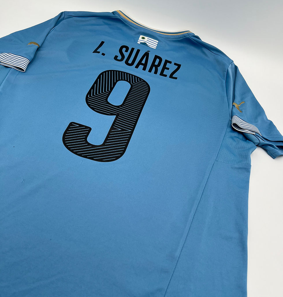 Thumbnail: Uruguay 2014/2015 Luis Suarez #9 Soccer Jersey (L)