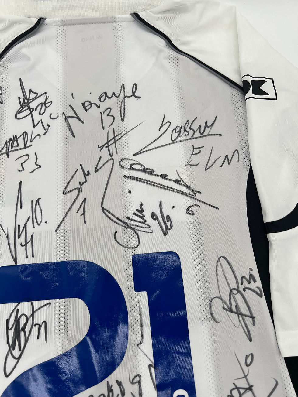 Thumbnail: Mix Diskerud #21 Player Issued/Squad Signed Gent KAA 2010/2011 Home Jersey (L)
