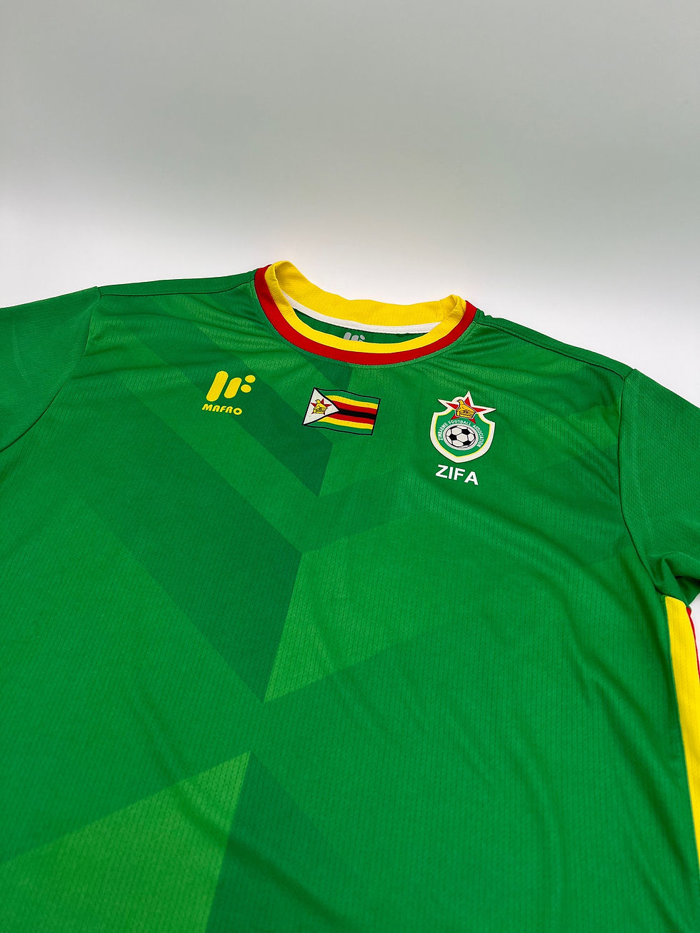 Thumbnail: Zimbabwe 2017/2018 Away Jersey (XL)