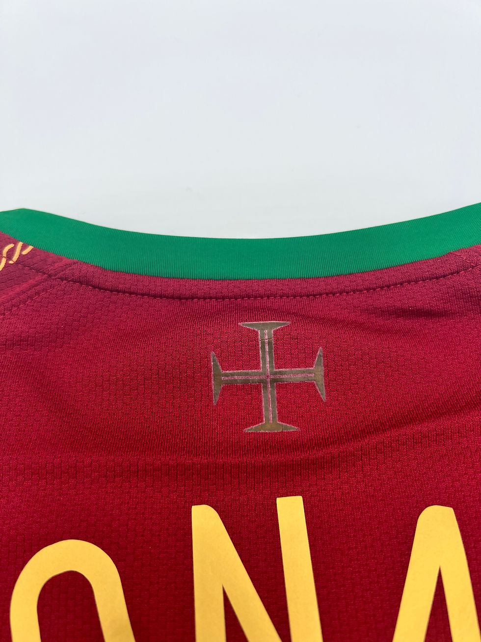 Thumbnail: Cristiano Ronaldo Long Sleeve Portugal 2006 Home XXL Detail