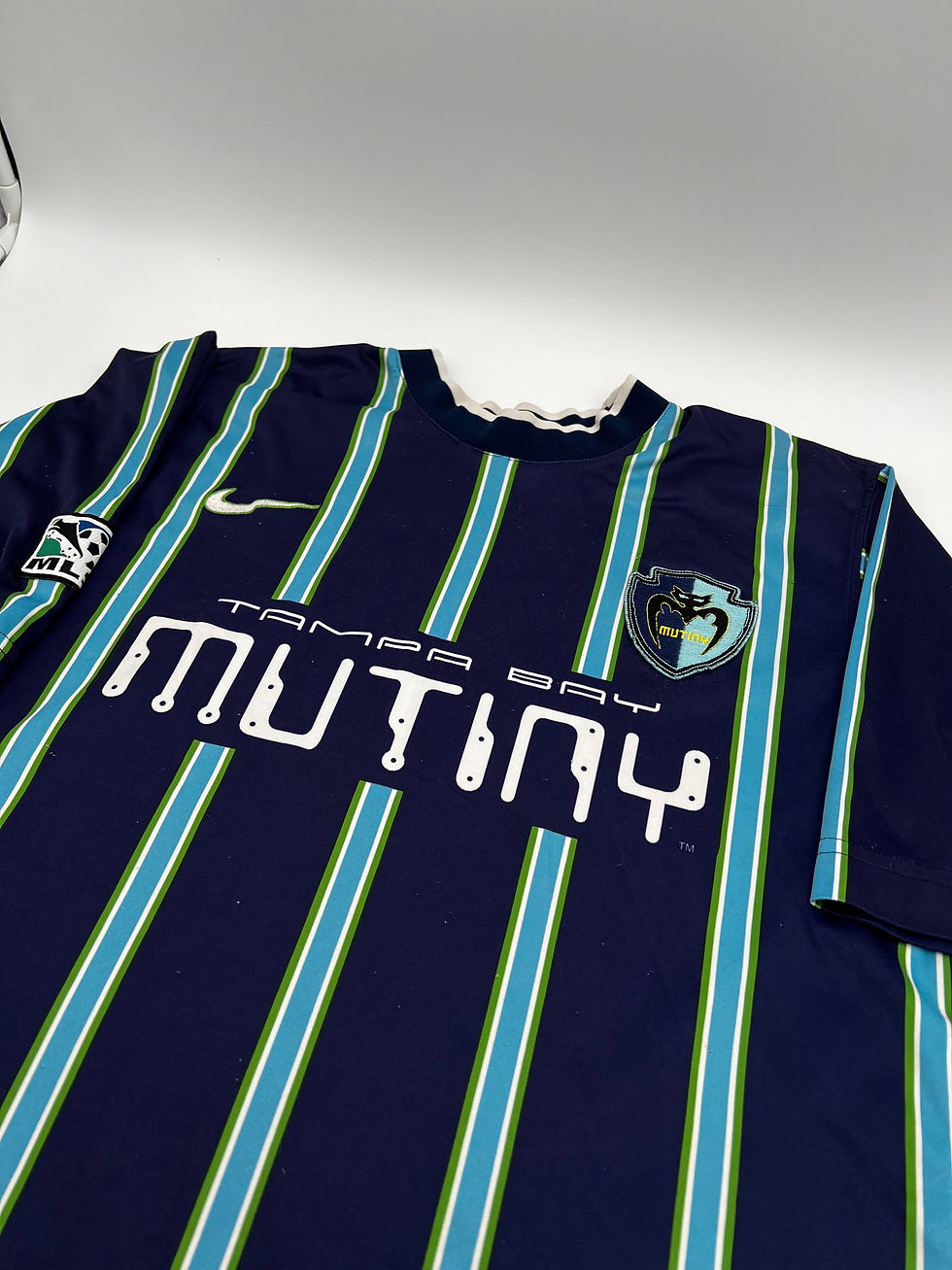 Thumbnail: Tampa Bay Mutiny 1998/1999 Home Soccer Jersey (M)