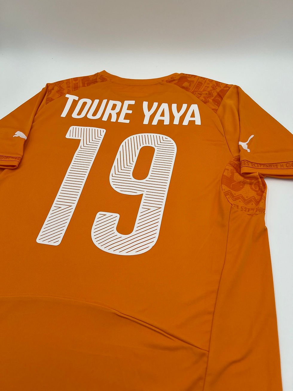 Thumbnail: Ivory Coast 2014/2015 Home Yaya Toure #19 Soccer Jersey (M)