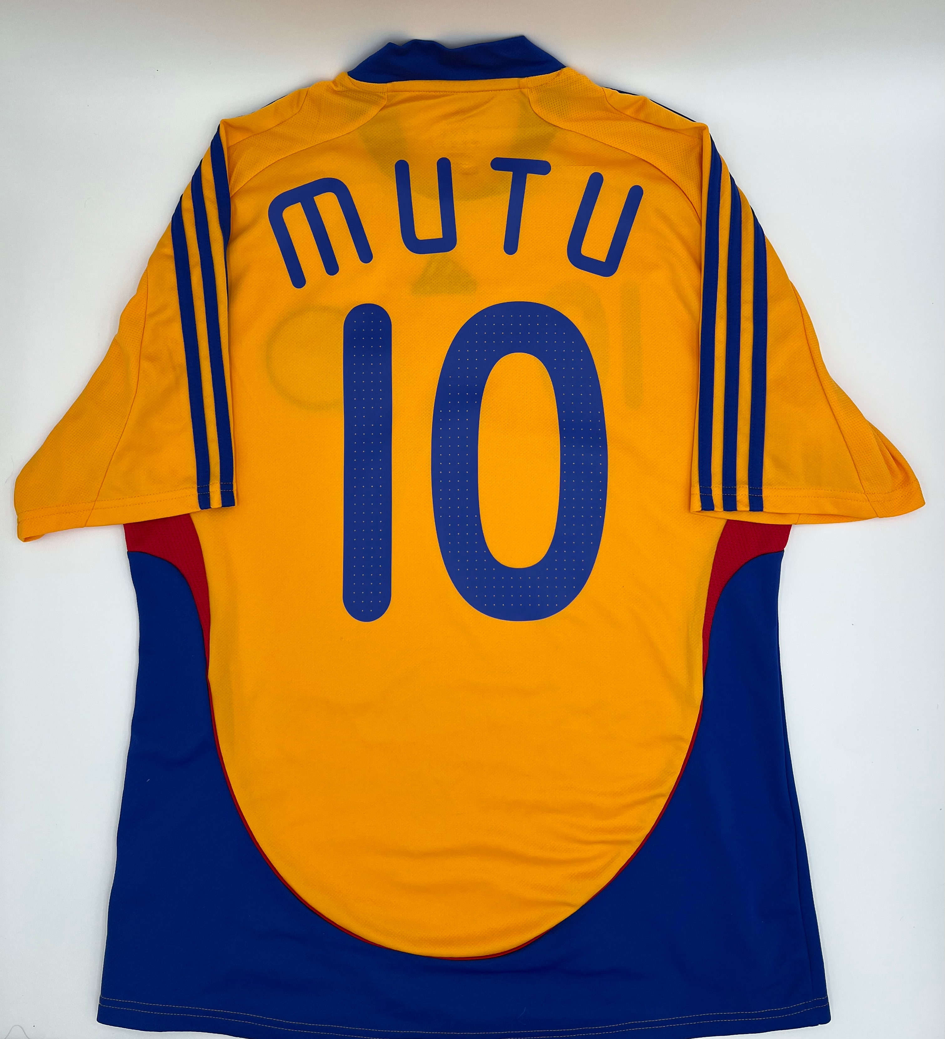 Romania 2008/2009 Home Mutu #10 Soccer Jersey (L)