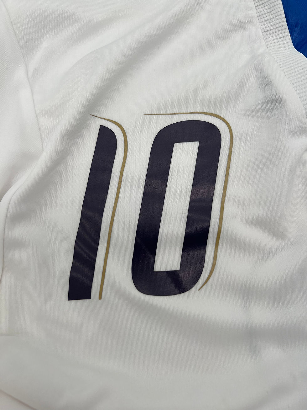 Thumbnail: totti italy 2006 away jersey Back Close Up View