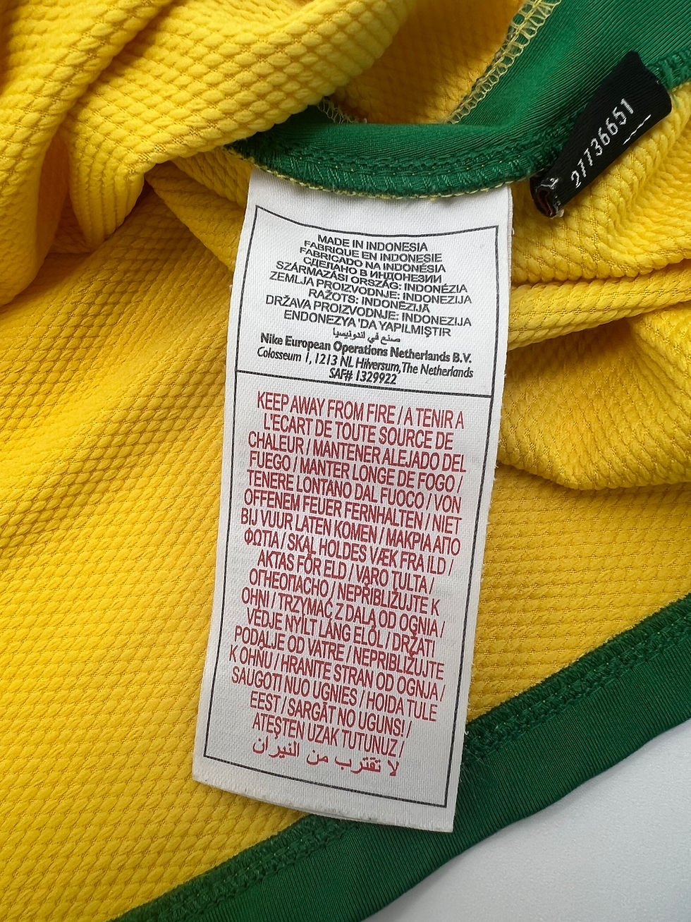 Thumbnail: ronaldinho brazil 2000 home jersey xxl Tag View