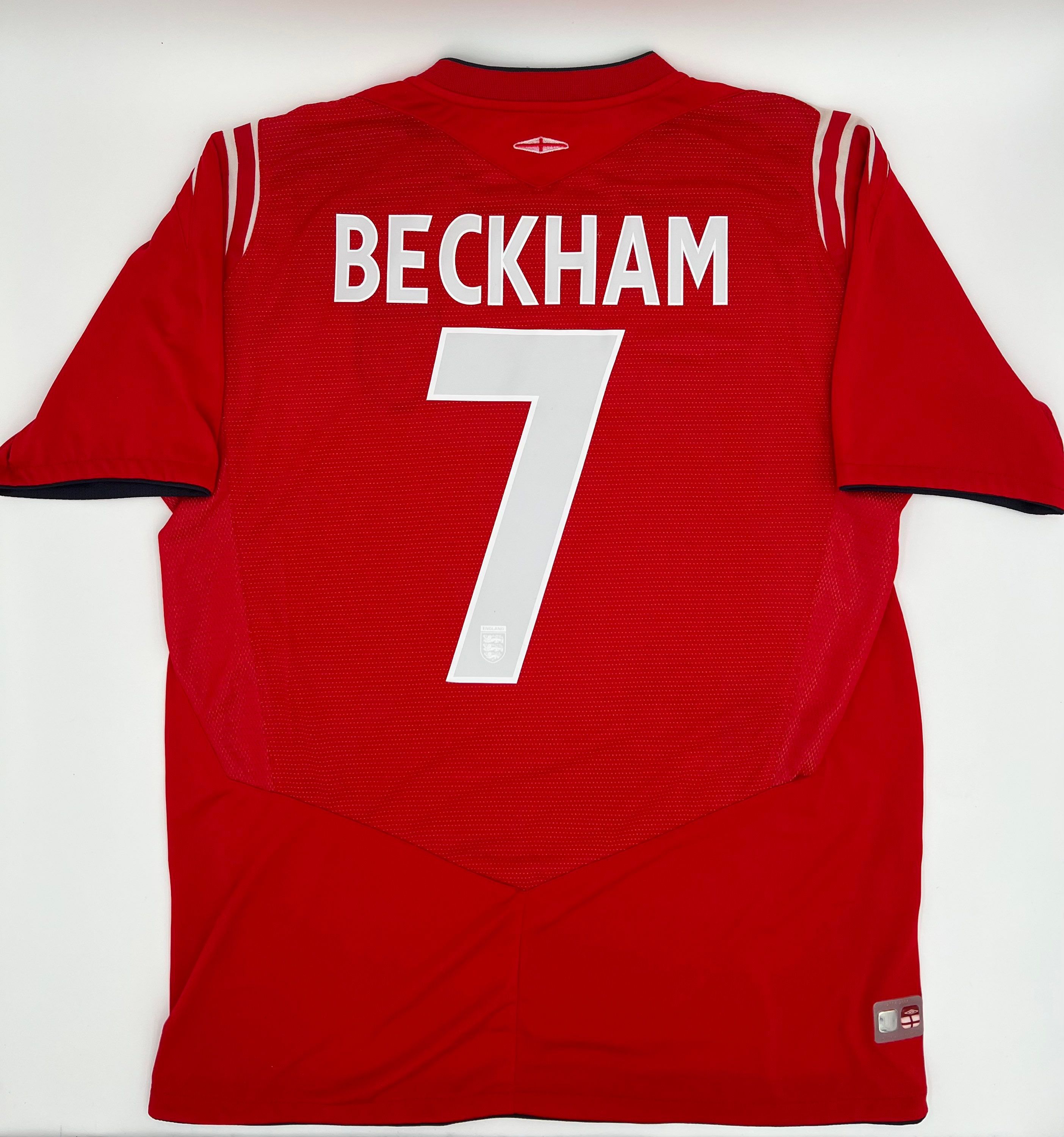 England 2004/2005/2006 Away Beckham #7 Soccer Jersey (M)