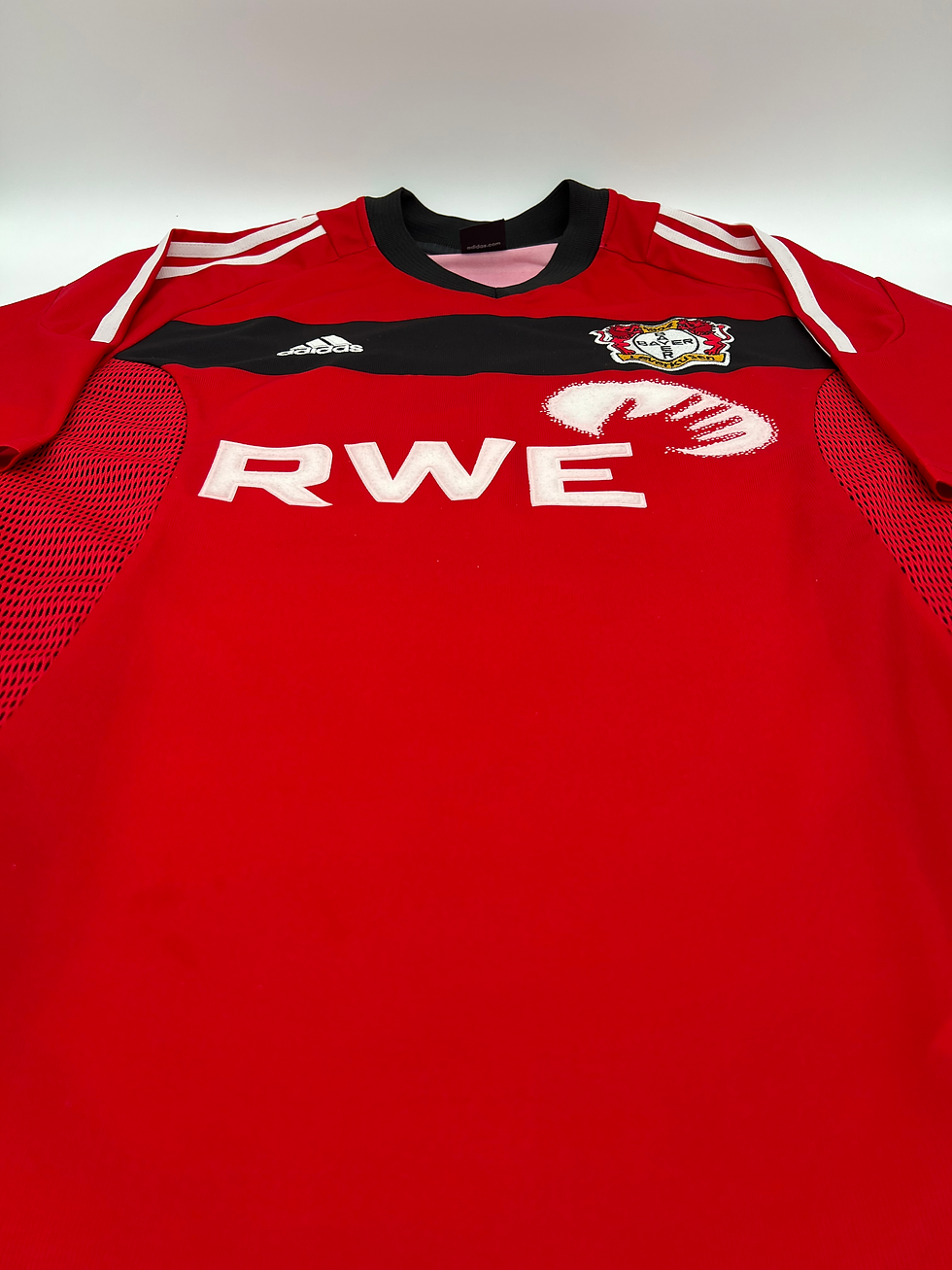 Thumbnail: Bervatov Leverkusen 2003 Home Jersey XL Front Parallel View