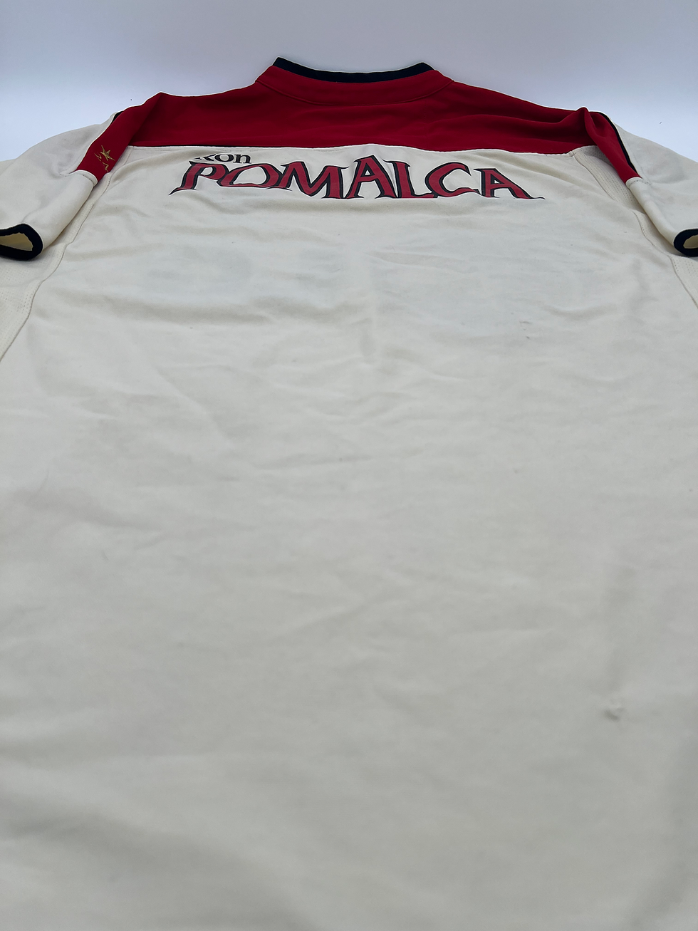 Thumbnail: Universitario de Deportes 2003 Home Soccer Jersey (XL) Back Parallel View