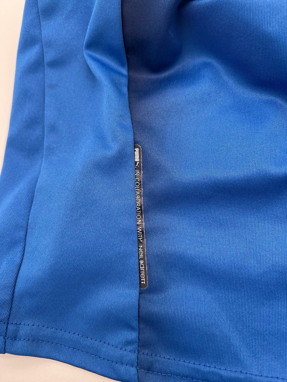 Thumbnail: totti italy 2006 home jersey Detailed View
