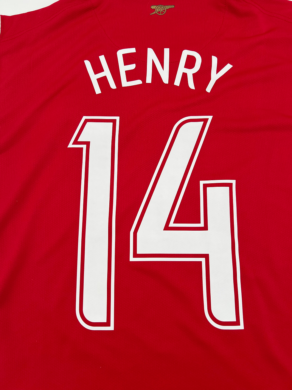 Thumbnail: Arsenal 2006/2007 Home Henry #14 Soccer Jersey (M) Back Close Up View