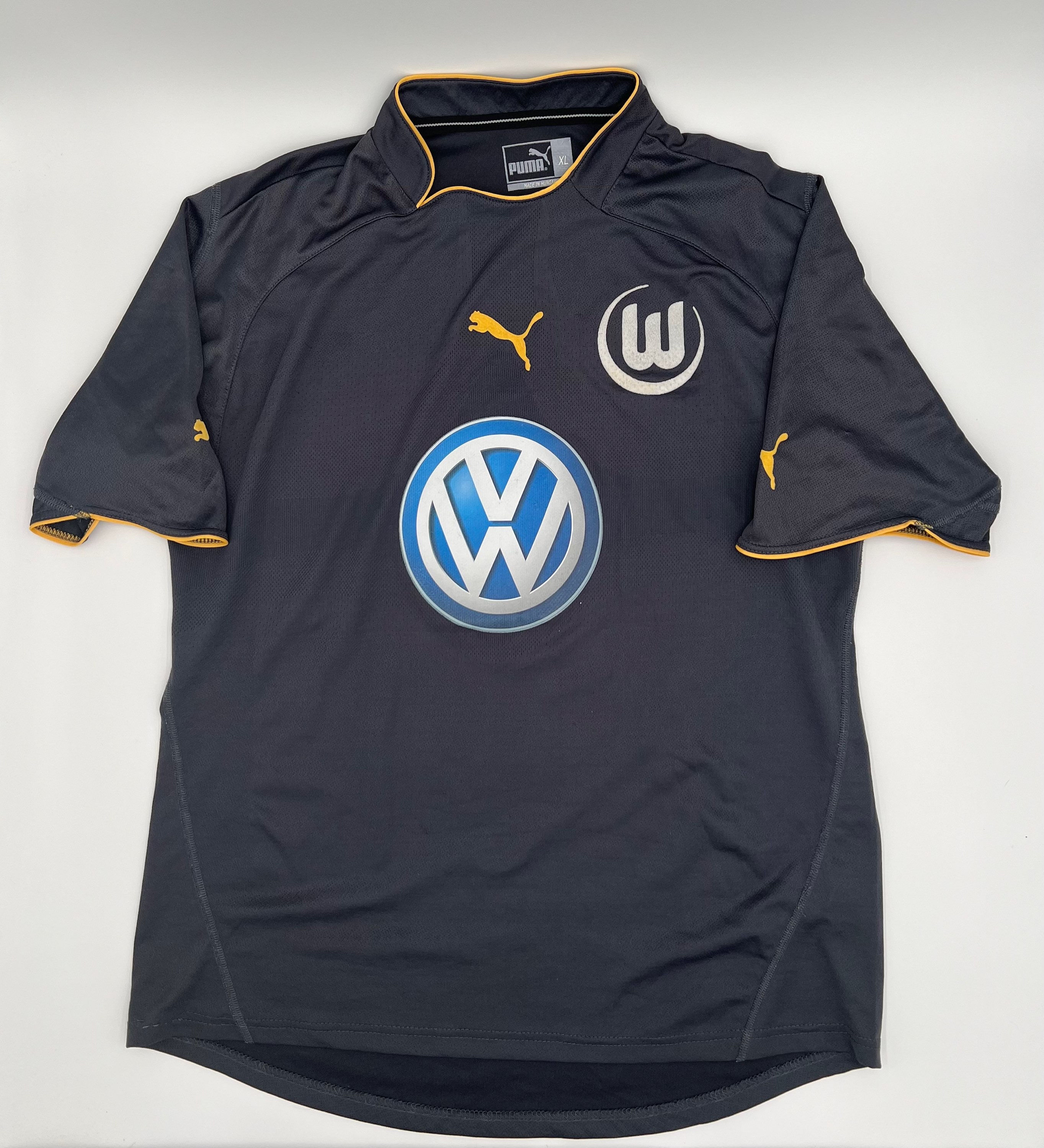 VFL Wolfsburg FC 2003/2004 Away Jersey (XL)